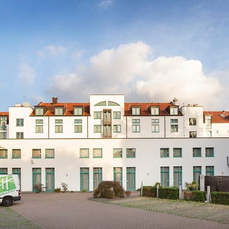 Holiday Inn Duesseldorf Hafen, An Ihg Hotel Exteriör bild