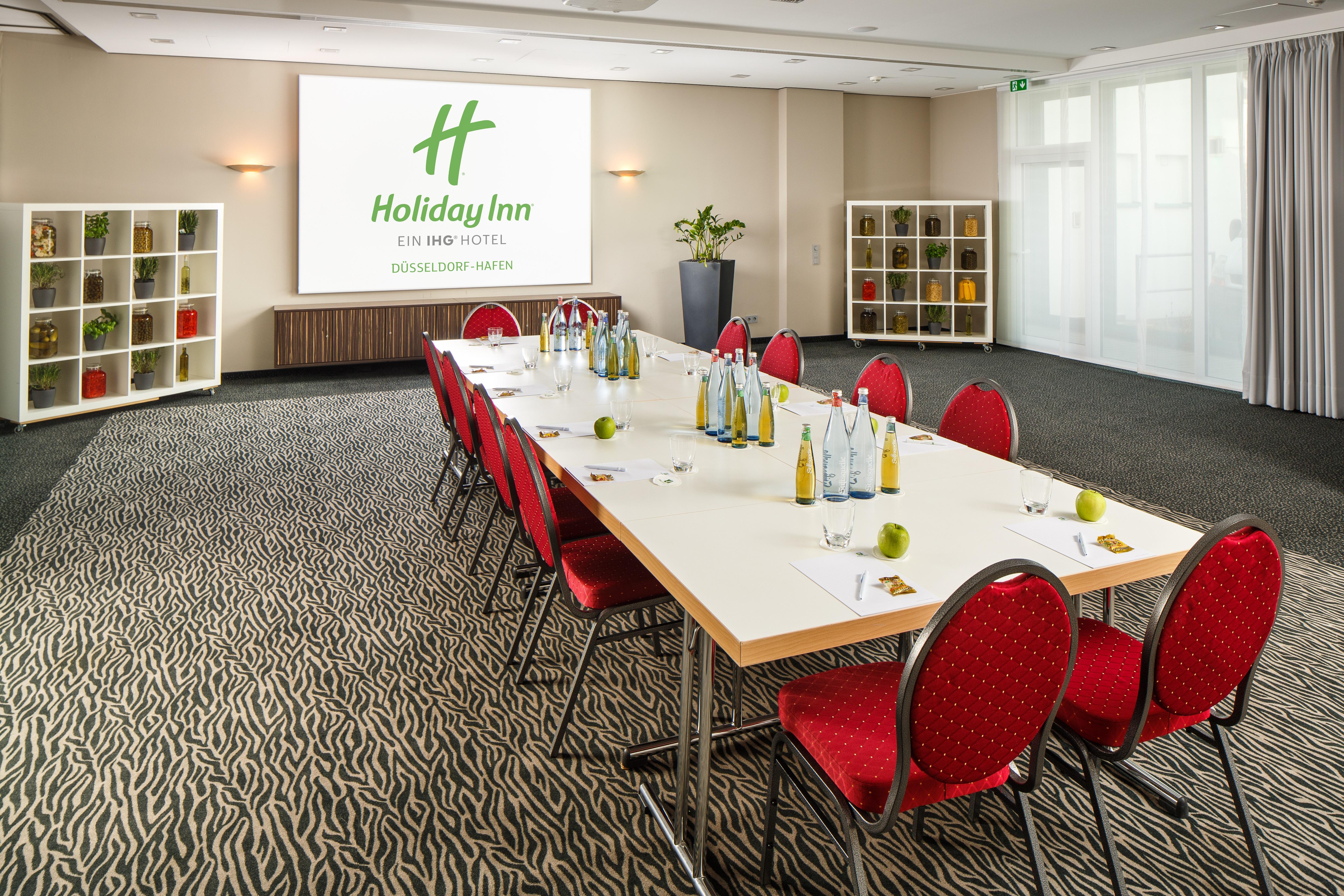 Holiday Inn Duesseldorf Hafen, An Ihg Hotel Exteriör bild