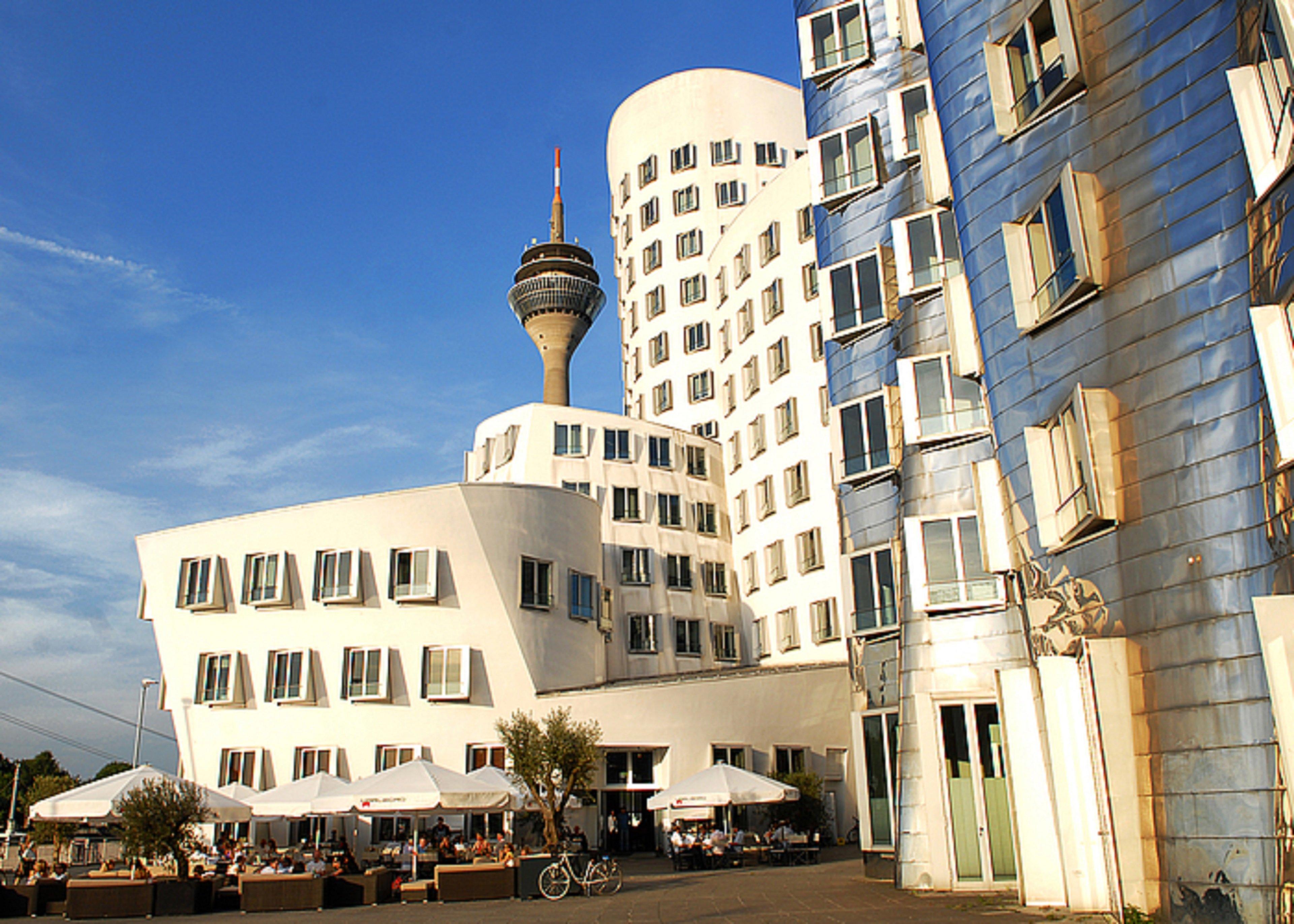 Holiday Inn Duesseldorf Hafen, An Ihg Hotel Exteriör bild